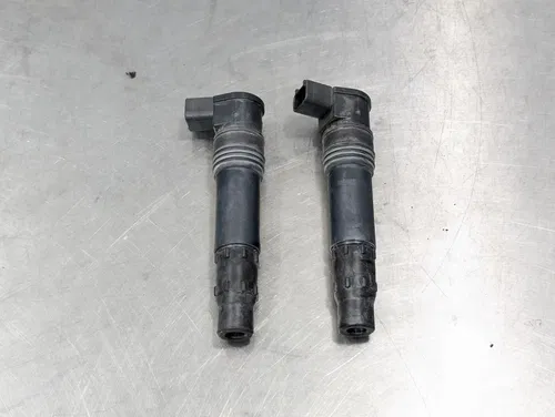 2012-2016 Kawasaki Ninja 650R EX650 OEM Ignition Coils Set Pair - 21171-0028