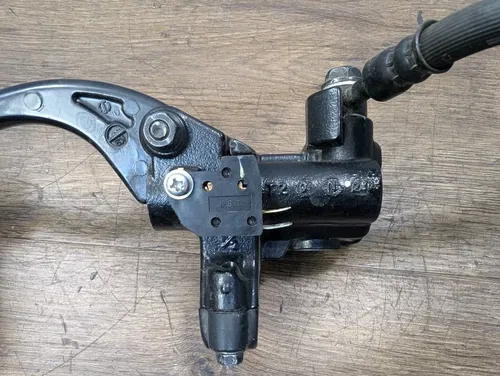 2008-2012 Kawasaki 250 EX250 OEM Front Brake Master Cylinder Caliper Lever