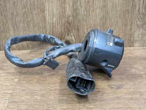 2013-2017 KAWASAKI NINJA 300 EX300 LEFT CONTROL HORN SIGNALS SWITCH - 46091-0407