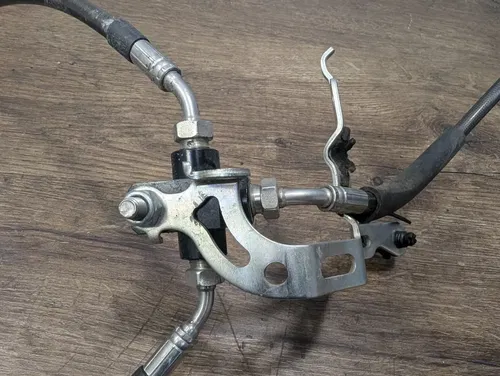 17-23 YAMAHA FZ10 FZ-10 MT10 MT-10 ABS OEM FRONT BRAKE MASTER CYLINDER CALIPER