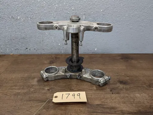 96-03 Kawasaki Ninja ZX7R OEM FRONT FORKS CLAMP LOWER UPPER SET TRIPLE TREE STEM