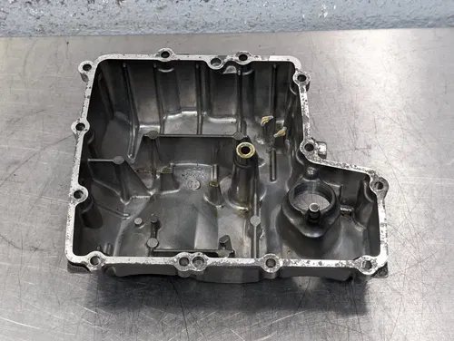 2004-2009 Yamaha FZ6 FZ6S FZS6 OEM Lower Bottom Engine Motor Oil Drain Pan Cover