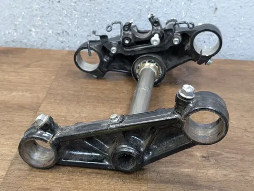 2012-2015 HONDA NC700X OEM STEERING STEM UPPER LOWER TRIPLE TREE HOLDER CLAMP
