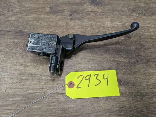 7/8" 22MM FRONT BRAKE MASTER RESERVIOR LEVER BRACKET