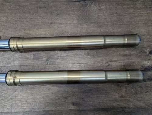 04-05 Suzuki GSX-R600 GSXR 600 OEM Front Fork Assembly Pair Set - 51103-29G00