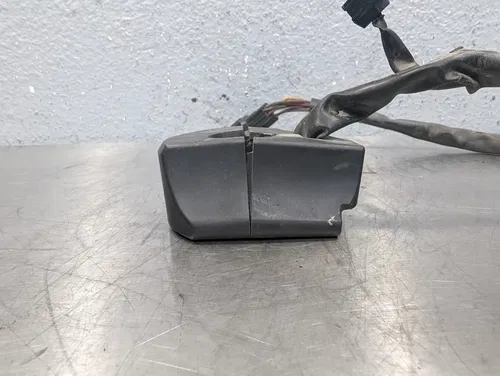 2007-2008 KAWASAKI NINJA ZX6R OEM RIGHT CLIP ON HANDLE KILL OFF START SWITCH
