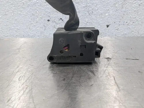 2007-2008 KAWASAKI NINJA ZX6R OEM RIGHT CLIP ON HANDLE KILL OFF START SWITCH