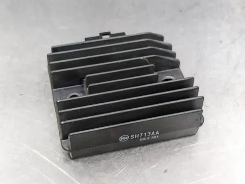 03-04 06-09 Yamaha YZF R6 OEM Rectifier Voltage Regulator - 4XY-81960-00-00
