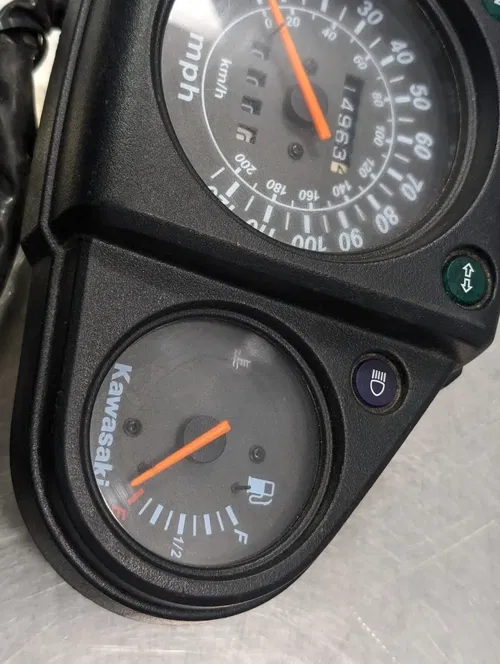2008-2012 Kawasaki Ninja 250R Speedo Tach Fuel Gauge Cluster - 25031-0159