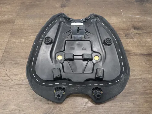 20-23 Ducati Panigale V2 955 OEM Front Drivers Seat Pad Saddle Pillion
