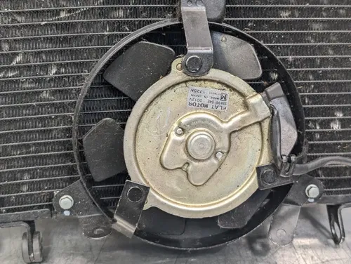 2001-2002 Yamaha YZFR6 R6 OEM Radiator Fan Blower Engine Motor Cooling Cooler