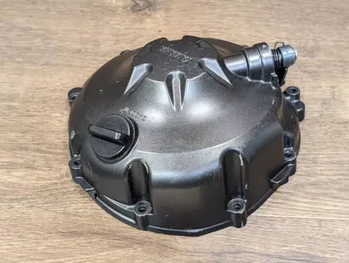 03-04 Yamaha YZF R6 06-09 R6S OEM Clutch Cover Engine Side Crankcase Motor
