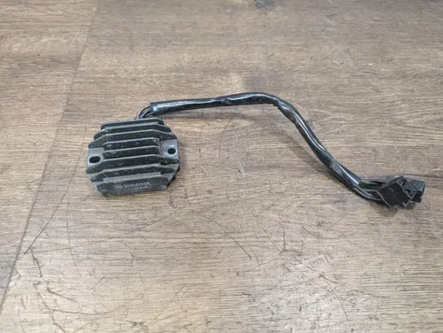 2007 Suzuki GS500 F GS 500 OEM Voltage Regulator Rectifier - 32800-01D00