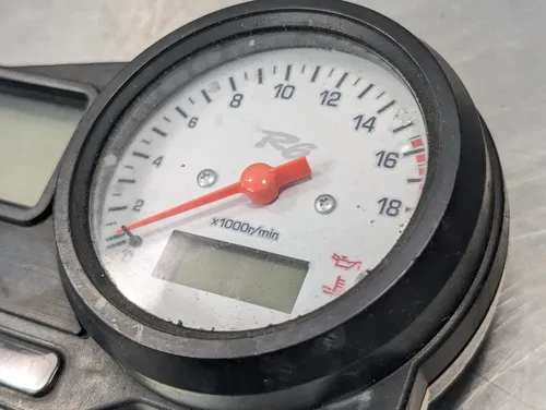 01-02 Yamaha R6 YZFR6 OEM Speedometer Speedo Gauge Dash Tach Instrument Cluster