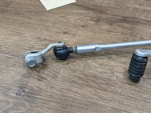 2006-2007 YAMAHA YZF R6 OEM SHIFTER LINKAGE SHIFT LINK PEDAL - 2C0-18110-01-00