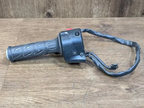 2013-2017 KAWASAKI NINJA 300 EX300 OEM RIGHT CONTROLS KILL SWITCH - 46091-0484