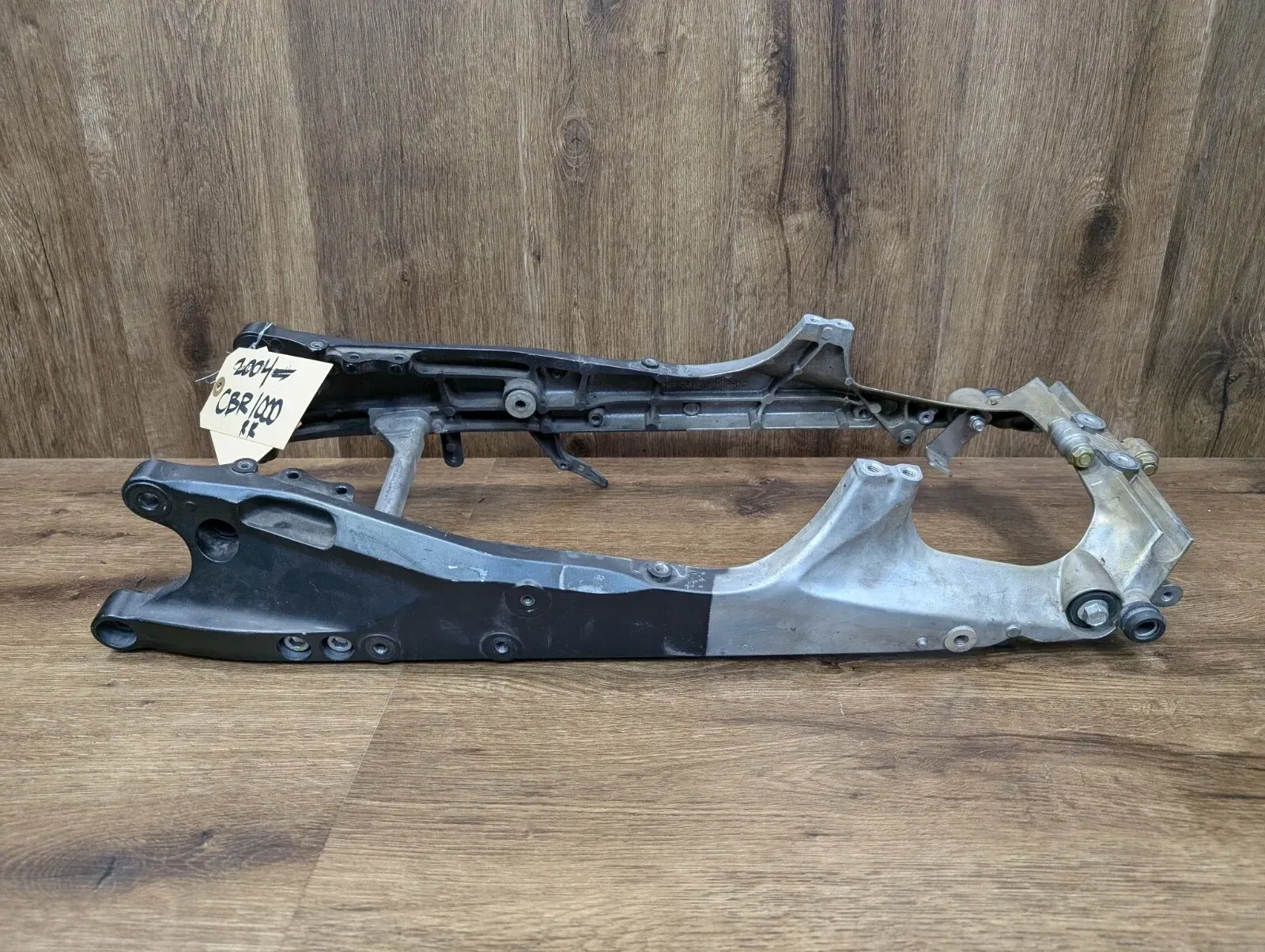 2004- 2005 HONDA CBR 1000RR OEM STRAIGHT REAR SUBFRAME BACK SUB FRAME