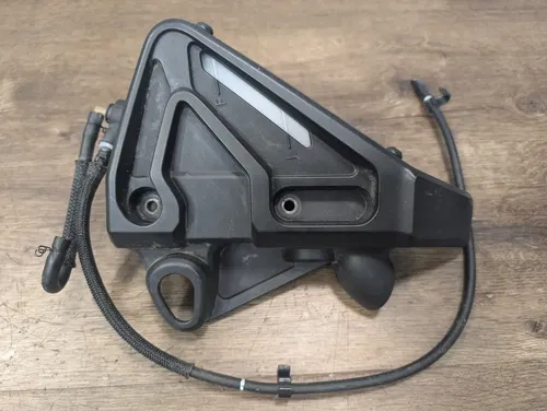 2017-2023 YAMAHA MT-10 OEM Right Radiator Tank with Cover - B67-1246E-00-00