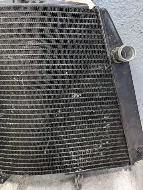 Suzuki GSX-R 1000 2009-2016 OEM Radiator 17710-47H00
