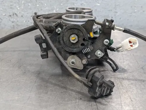 2012-2016 Kawasaki Ninja 650 OEM Throttle Bodies Body Assembly - 16163-0714