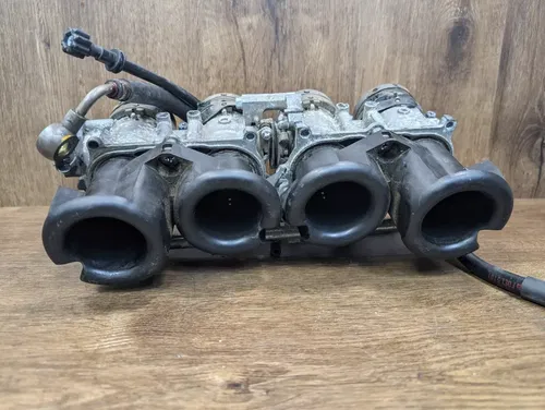 2005-2006 Honda CBR600RR OEM Main Fuel Injectors Throttle Bodies - 16400-MEE-A01