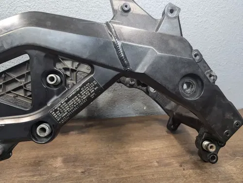 2003-2016 Suzuki SV650 OEM Main Frame Chassis - 41100-17G20-YAP