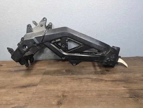 2003-2016 Suzuki SV650 OEM Main Frame Chassis - 41100-17G20-YAP