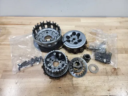 Suzuki GSXR600 2006/2007 OEM Clutch Basket Hub Plates