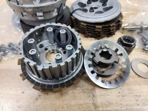 Suzuki GSXR600 2006/2007 OEM Clutch Basket Hub Plates