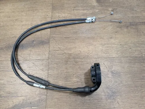 2006 SUZUKI SV650 OEM THROTTLE CABLES LINES HOUSING - 58300-16G11