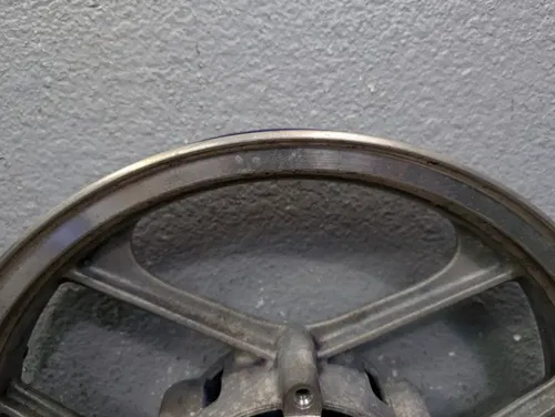 2006 Kawasaki Ninja EX250 EX 250 OEM Front Wheel Rim Hub - 41073-1365-QT