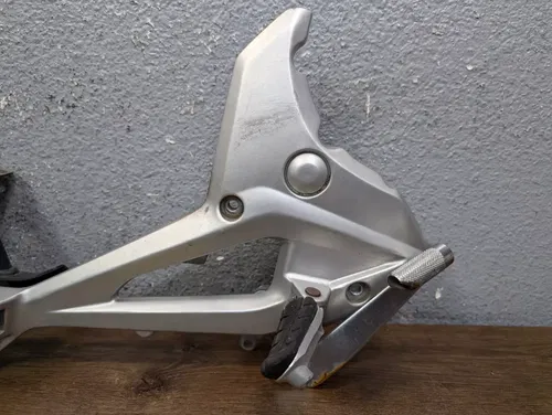 12-15 HONDA NC700X OEM RIGHT REARSET FOOT REST FOOTREST PEG BRACKET STRAIGHT