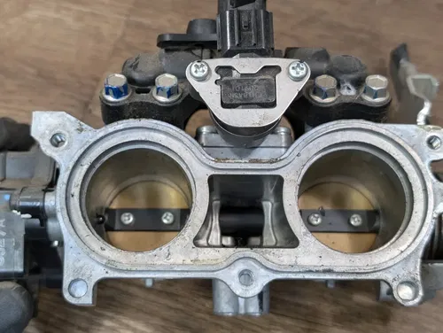 2013-2015 Honda CBR500R Throttle Body Fuel Injector TPS Assembly - 16400-MGZ-A02