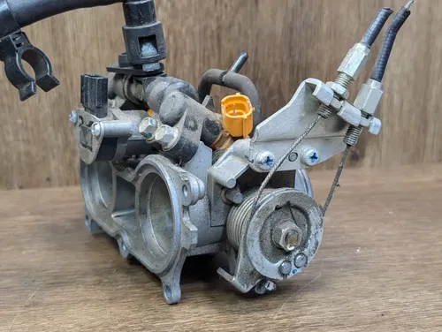 2013-2015 Honda CBR500R Throttle Body Fuel Injector TPS Assembly - 16400-MGZ-A02