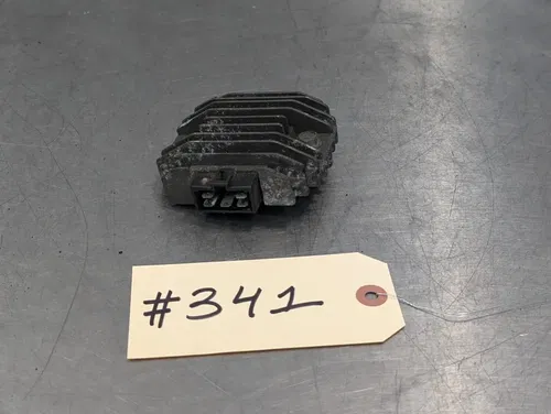 2001-2002 YAMAHA YZF R6 OEM RECTIFIER VOLTAGE REGULATOR - 4JH-81960-01-00