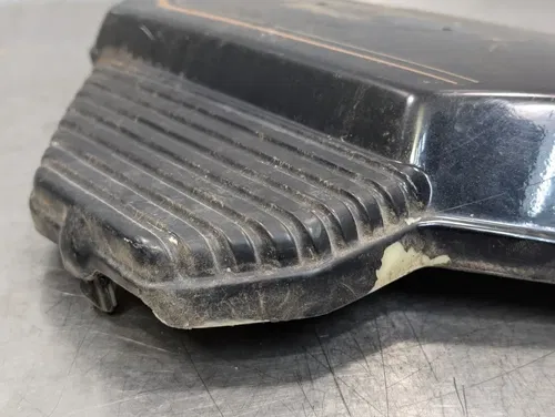 1978-1979 HONDA CX500 OEM RIGHT SIDE COVER - 83500-415-000ZD