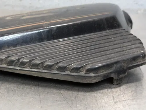 1978-1979 HONDA CX500 OEM RIGHT SIDE COVER - 83500-415-000ZD