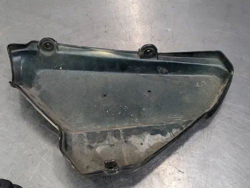 1978-1979 HONDA CX500 OEM RIGHT SIDE COVER - 83500-415-000ZD