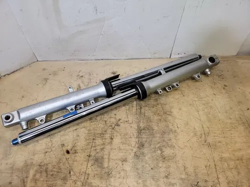 99-02 YAMAHA YZF R6 YZFR6 OEM RIGHT LEFT FRONT SUSPENSION FORKS SMALL BEND