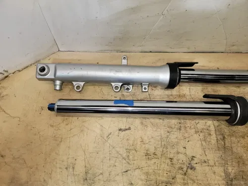 99-02 YAMAHA YZF R6 YZFR6 OEM RIGHT LEFT FRONT SUSPENSION FORKS SMALL BEND