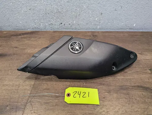 2018-2024 Yamaha FZ10 MT10 OEM Left Tank Air Duct Scoop Grille - B67-2137W-00-P1