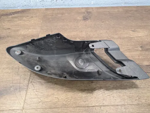 2018-2024 Yamaha FZ10 MT10 OEM Left Tank Air Duct Scoop Grille - B67-2137W-00-P1