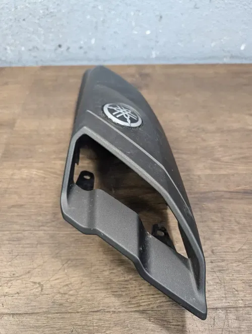 2018-2024 Yamaha FZ10 MT10 OEM Left Tank Air Duct Scoop Grille - B67-2137W-00-P1