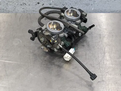 2012-2016 Kawasaki Ninja 650 OEM Throttle Bodies Body Assembly - 16163-0714