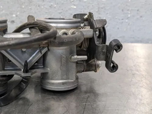 2012-2016 Kawasaki Ninja 650 OEM Throttle Bodies Body Assembly - 16163-0714