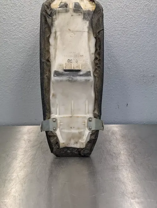 2004-2005 KAWASAKI KX250F OEM COMPLETE SEAT ASSEMBLY GRIPPER COVER PAN BASE