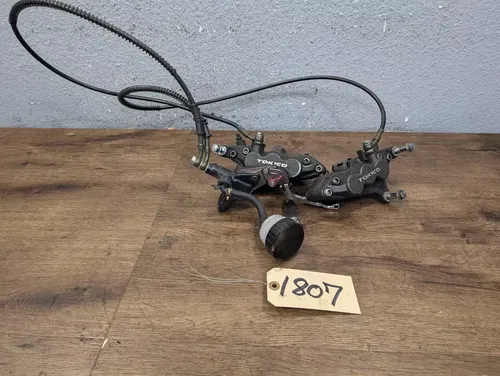 1996-2003 Kawasaki ZX7R OEM Front Brake Master Cylinder Calipers - 43015-1577