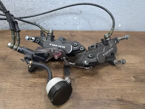 1996-2003 Kawasaki ZX7R OEM Front Brake Master Cylinder Calipers - 43015-1577
