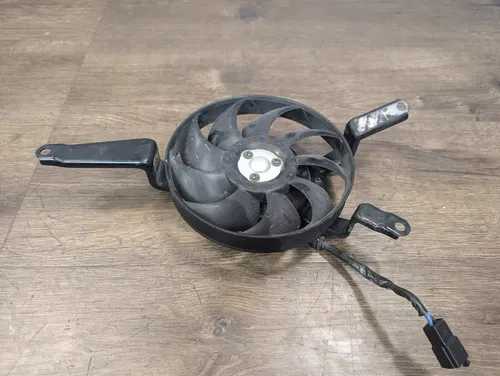 2005 KAWASAKI NINJA ZX10R OEM ENGINE RADIATOR COOLING FAN - 59502-0017