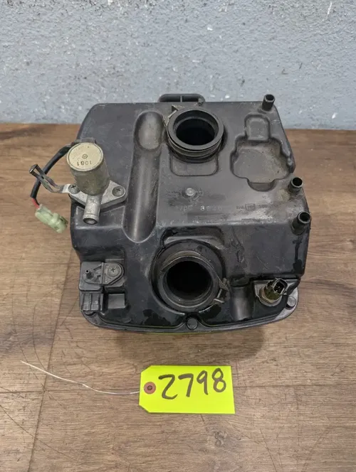 2006 SUZUKI SV650 OEM AIRBOX AIR INTAKE FILTER BOX w/ SENSOR - 13700-17G00